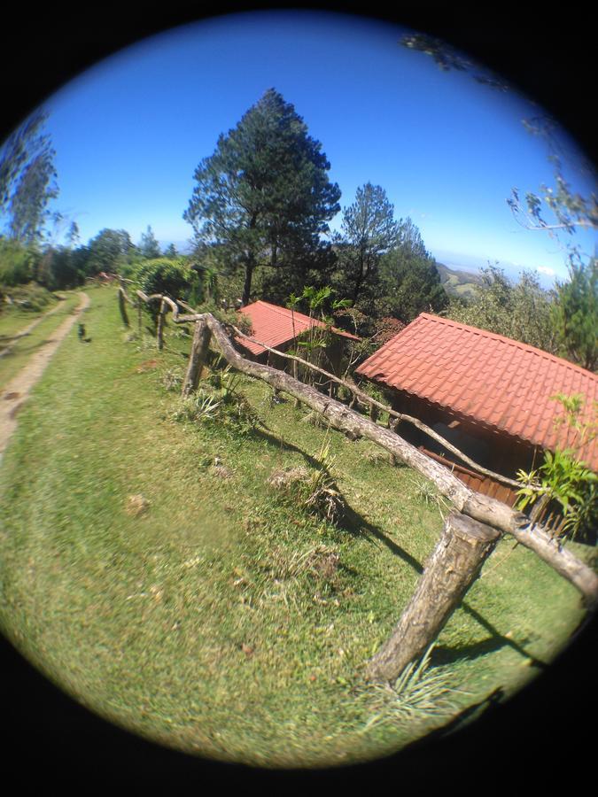 Cabanas Don Camilo Albergue De Montana Cabecera de Canas Exterior foto